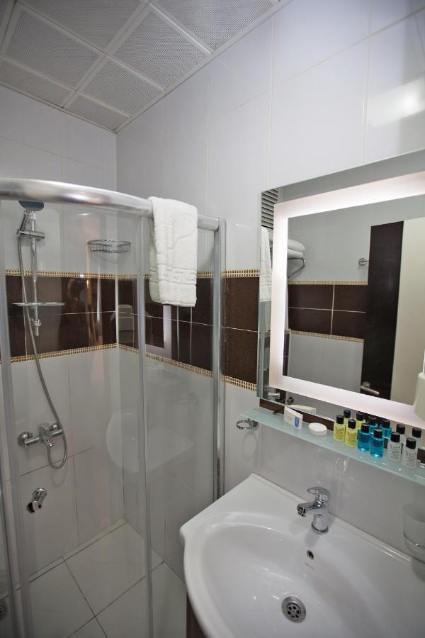 Hotel Bulvar Istambul Extérieur photo